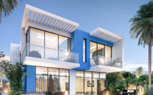 Luxury 6BR Villa | Expansive Plot | Spacious Living