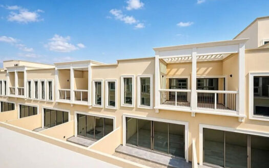 READY TO MOVE IN | 4BR TOWNHOUSE | PRIVATE GARDEN