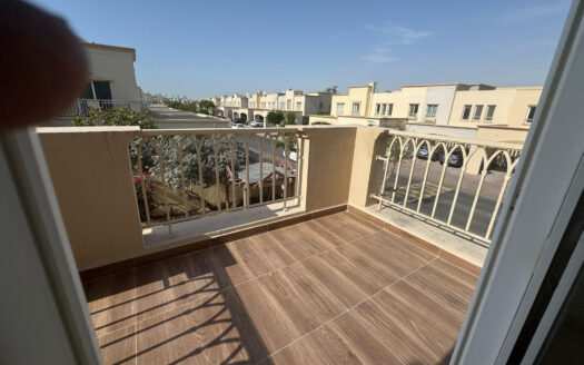 PRIVATE GARDEN | CORNER UNIT | BRIGHT & SPACIOUS VILLA