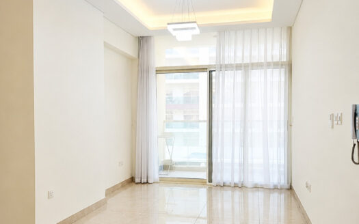 SPACIOUS 1BR | PRIME LOCATION | MODERN LIVING | SAMANA GREENS