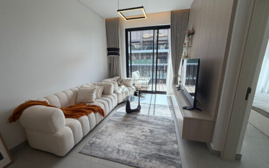 1BR + STUDY | TENANTED | INVESTMENT OPPORTUNITY