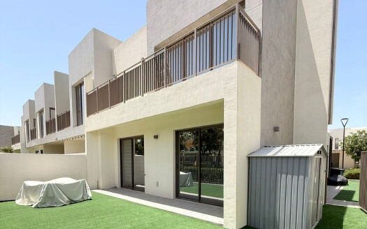 VACANT 4BR + MAID | PRIVATE GARDEN | SPACIOUS LAYOUT
