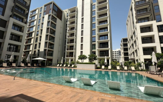 HIGH FLOOR | POOL VIEW | 3BR + MAID