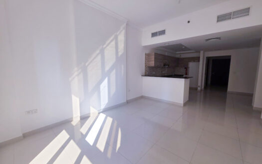 SPACIOUS 2BR | VACANT | READY TO MOVE IN