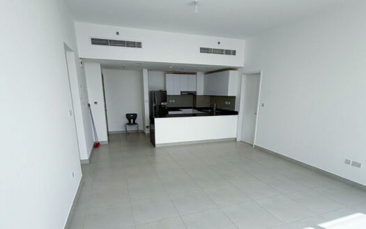 READY TO MOVE IN | SPACIOUS 2BR | BUTTERFLY LAYOUT