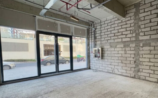 Prime Unfurnished Shop For Rent | Great Business Opportunity | High Footfall Location