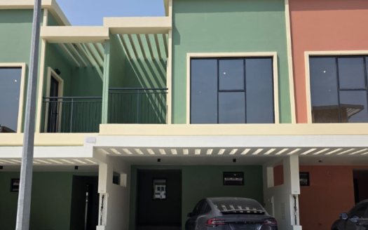 3 BR TOWNHOUSE | BACK-TO-BACK | READY TO MOVE