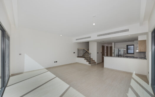 5BR FAMILY HOME | PRIVATE GARDEN | DAMAC LAGOONS