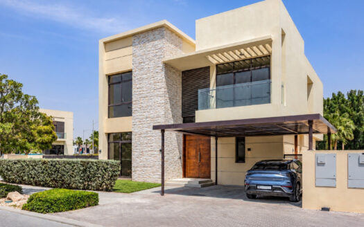 VACANT 5BR VILLA | NEVER LIVED IN | LARGE PLOT | DAMAC HILLS